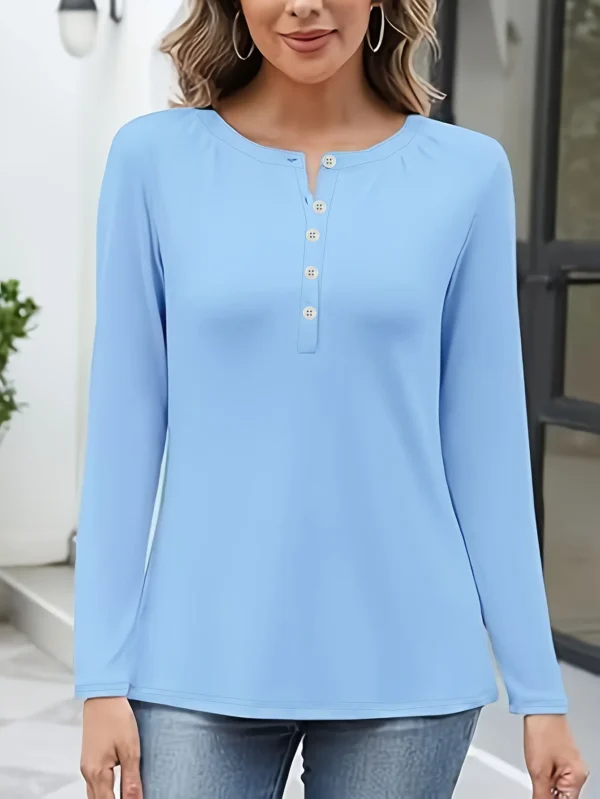 WomenS Plus Size Woven Shirt - Image 3