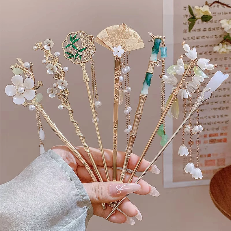 Light Luxury Flower Hairpin For Women Indian Style Floral Butterfly Tassel Hair Stick Elegant Metal Jewelry Hairpin Hair Clips (Men's & Women's) - Image 5